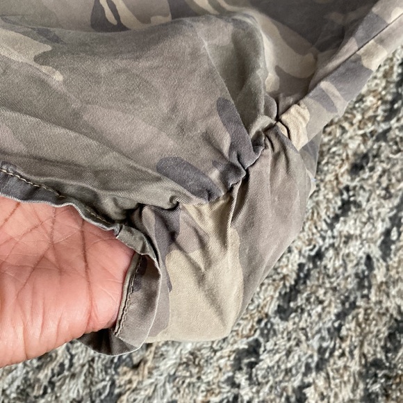 Lane Bryant pull on drawstring elastic waist camo print pants size 14/16 - Picture 6 of 7